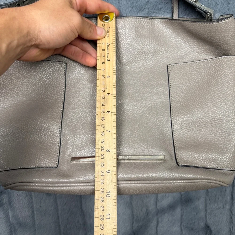 Steve Madden steve madden